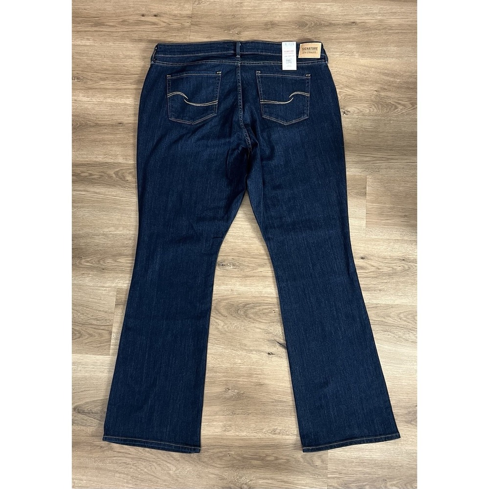 SIGNATURE LEVI STRAUSS MID-RISE BOOTCUT WOMEN'S JEANS 20M W35 L32 DARK DENIM NWT - Picture 2 of 6
